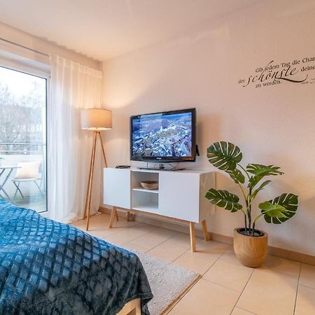 Modernes Apartment Im Gruenen I Balkon I Wlan I Stellplatz 슈바르첸베르크 외부 사진