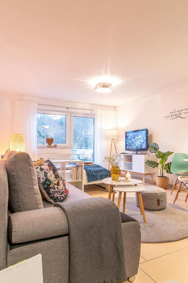 Modernes Apartment Im Gruenen I Balkon I Wlan I Stellplatz 슈바르첸베르크 외부 사진