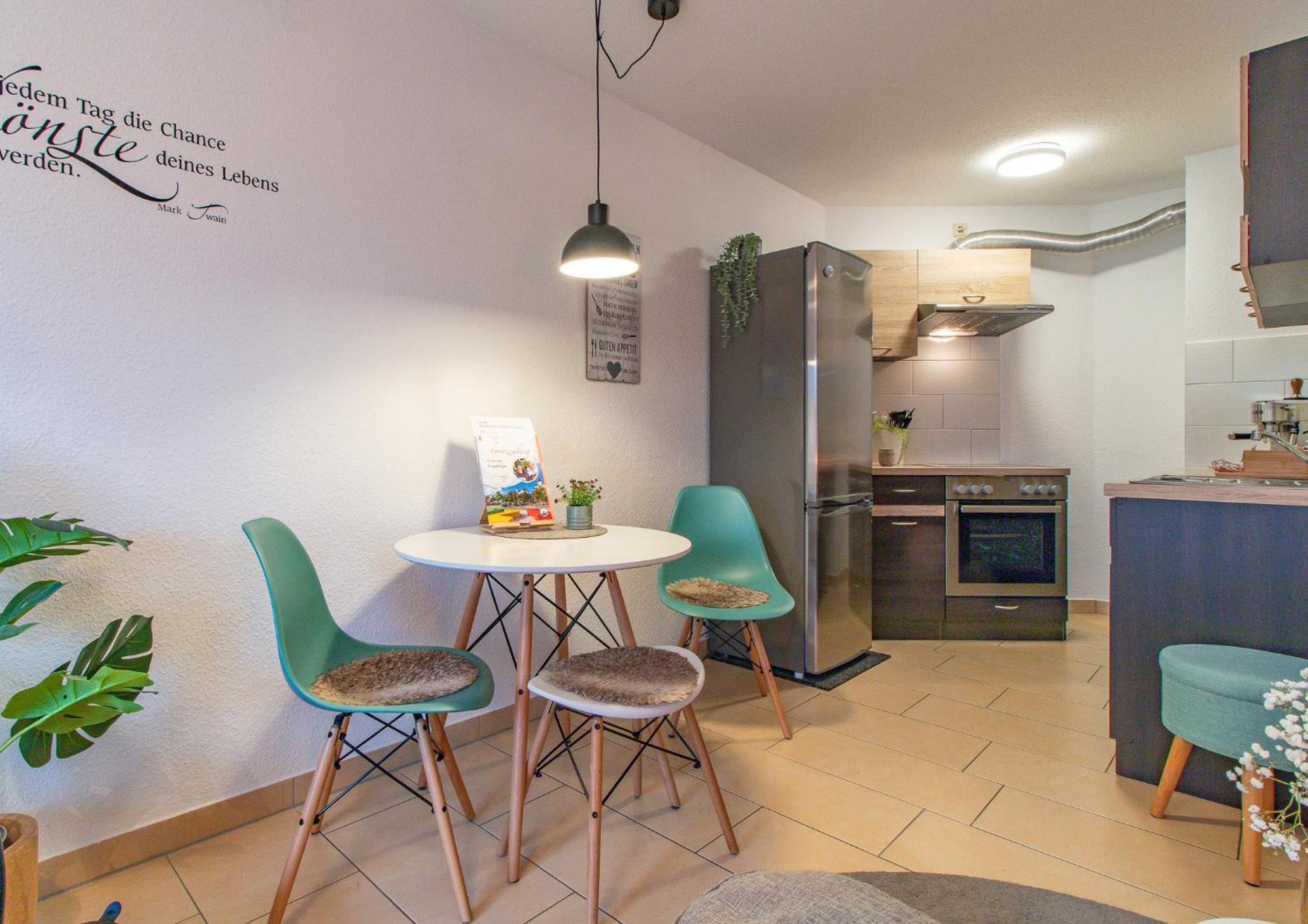 Modernes Apartment Im Gruenen I Balkon I Wlan I Stellplatz 슈바르첸베르크 외부 사진